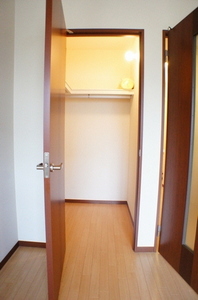 ルミエールＤ．Ｋ 202号-4