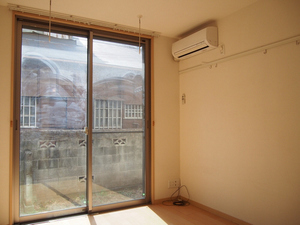 アザリー武蔵野 102号-2