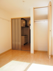 アザリー武蔵野 102号-3