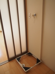 アザリー武蔵野 102号-8