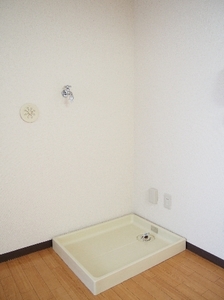 マック千束コート 308号-8