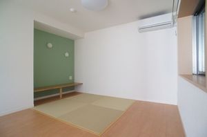 ＲＡＦＦＩＮＥ石蔵 102号-5