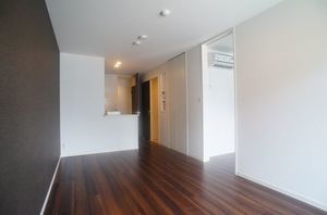 メゾンフォンテーヌ 103号-3