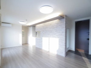 シャーメゾンプレミア武蔵野 208号-3