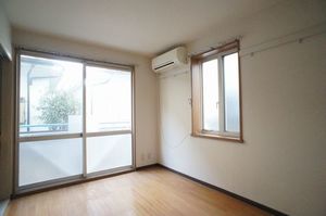 メゾン・ジュネス 102号-2