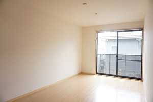 ノイエ南台 202号-2