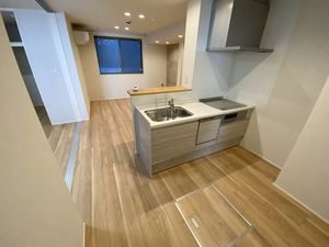 ディアコート西新井 102号-2