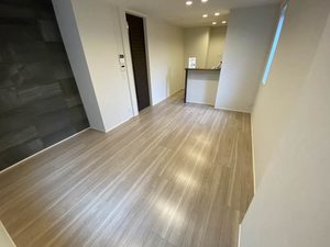 ディアコート西新井 203号-2