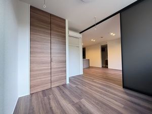 ＴＨＥ　ＳＥＮＳＥ 107号-4