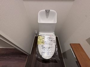 ＴＨＥ　ＳＥＮＳＥ 107号-10