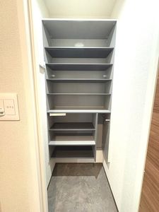 ヴィラアルボⅡ 302号-8