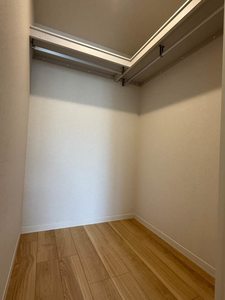 パストラーレ　五本木 203号-5