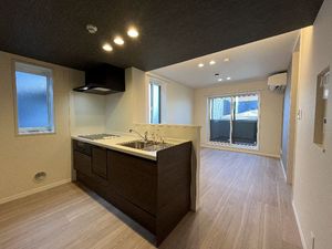 カーサ　レジオ 301号-2