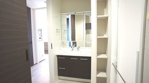 ブラン　ノワール 302号-9