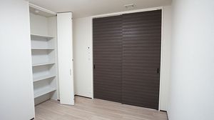 ブラン　ノワール 302号-10