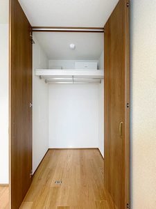 ルガール山王 303号-9