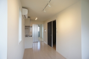 リオン南大泉 102号-3