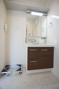 ラウレア・コート 301号-7