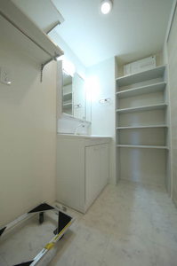 Wing Court 赤塚新町 103号-8