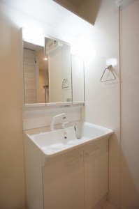 Ｌｕａｎａ 103号-7