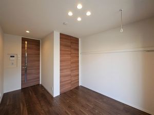 シャーメゾンＥＡＳＴ 103号-3