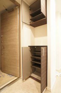 Ｃｒａｎｅ　Ｔｅｒｒａｃｅ 203号-8