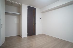 Crane Terrace 205号-4