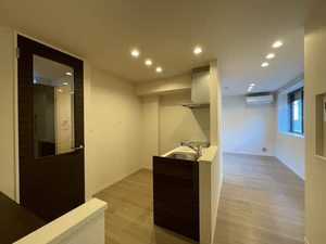 メゾン　ド　ラーミア 201号-11