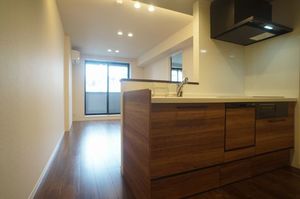 パセオ　シャルマン 205号-2