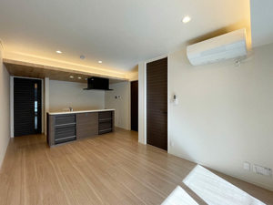 ヴィラ　ノワール 201号-2