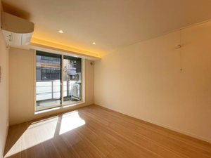 ヴィラ　ノワール 201号-3