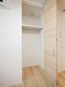 シャーメゾンＴ．Ｈ． 202号-8