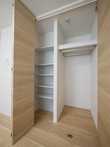 シャーメゾンＴ．Ｈ． 202号-10