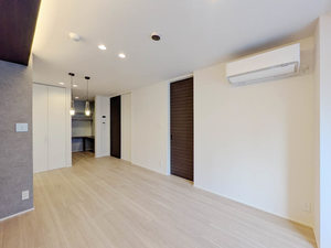 スーラグリシーヌ 203号-3