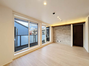 スーラグリシーヌ 302号-2