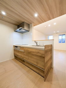 リコラータ 207号-4