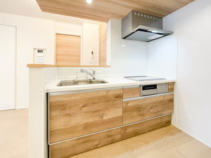 リコラータ 302号-4