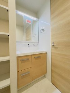 リコラータ 401号-8