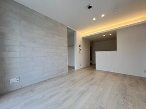 リネア 303号-2