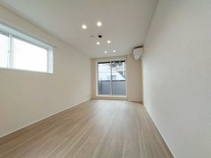 エクラシア東山 302号-3