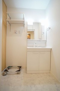 ＭＡＲＵＢＩＳＨＩ　Ⅱ 302号-8