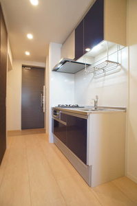 ヴィラ・コート 205号-7