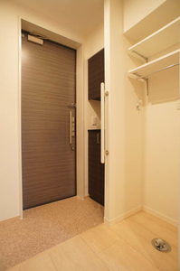 ヴィラ・コート 205号-11