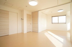 ベルニナ 301号-4