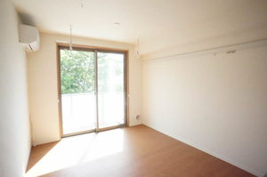 フォレナ成城 202号-2