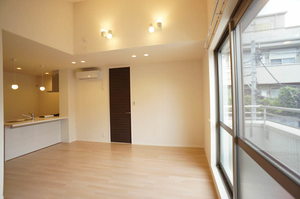 メゾン茶屋坂 201号-5