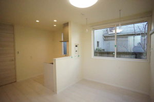 フォーフラッツ代々木上原 101号-2