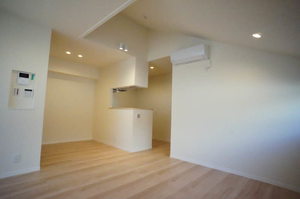 フォーフラッツ代々木上原 201号-2