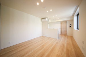 フルハウス 205号-3