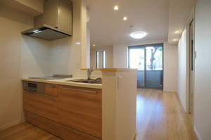 ７　Ｓ．Ｔ　Ｉｚｕｍｉ 102号-2